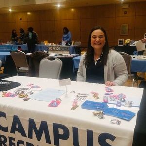 Meet your Posher, Caitlyn